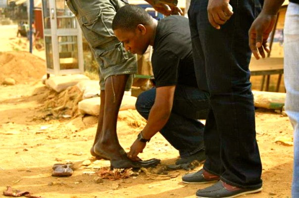 188667_511997992177927_488246810_n